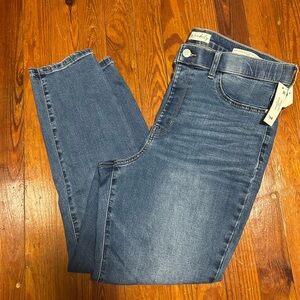 Wonderly High Rise Pull-On Skinny Crop size 12